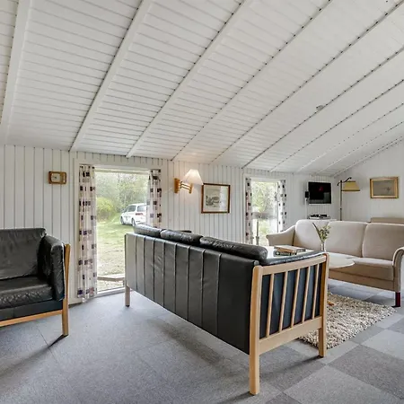 Dom wakacyjny Arona - 1-5km From The Sea By Interhome *