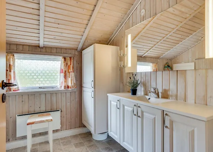 Holiday home Arona - 1-5km From The Sea By Interhome *