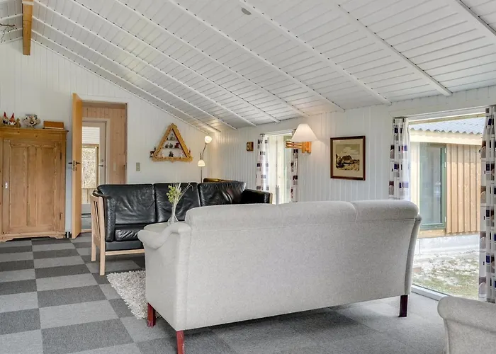 Holiday home Arona - 1-5km From The Sea By Interhome