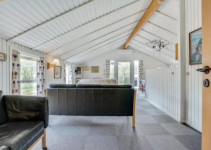 Holiday home Arona - 1-5km From The Sea By Interhome *