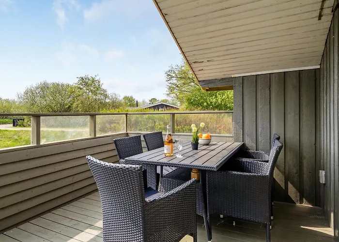 Holiday home Arona - 1-5km From The Sea By Interhome Fano