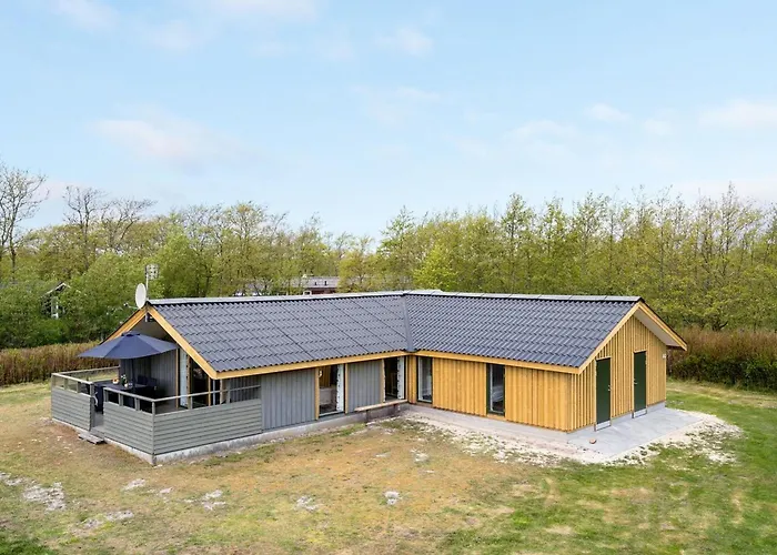 Holiday home Arona - 1-5km From The Sea By Interhome